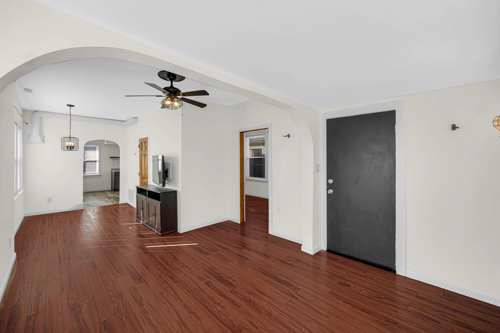 10912 S Avenue J, Chicago, IL 60617