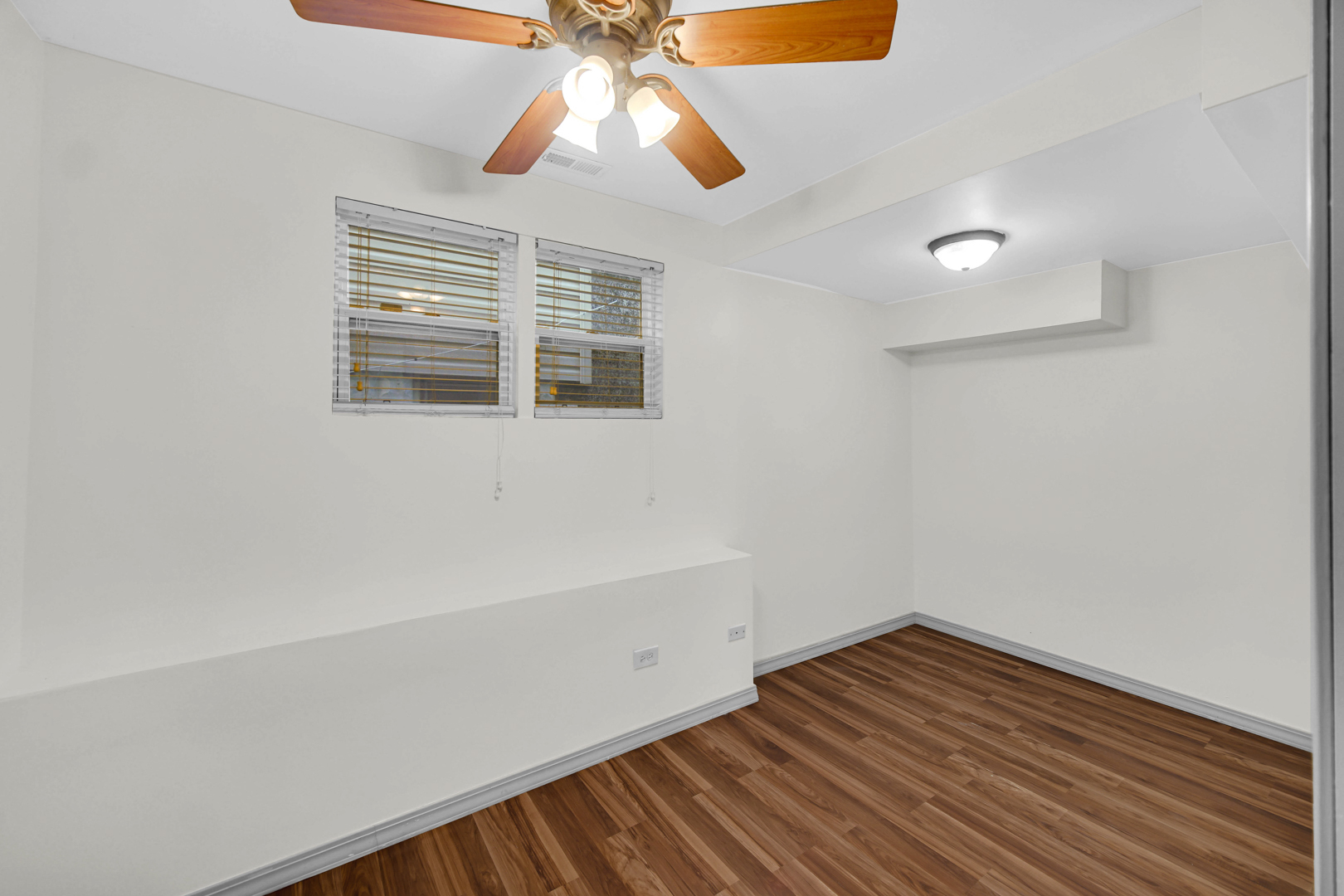 10912 S Avenue J, Chicago, IL 60617