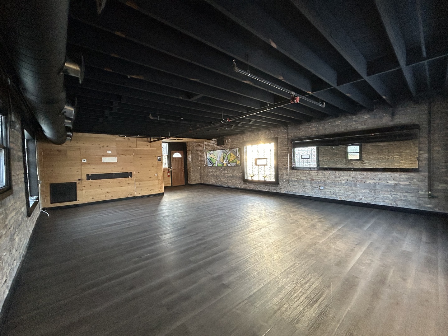 187 N York Street, Elmhurst, IL 60126