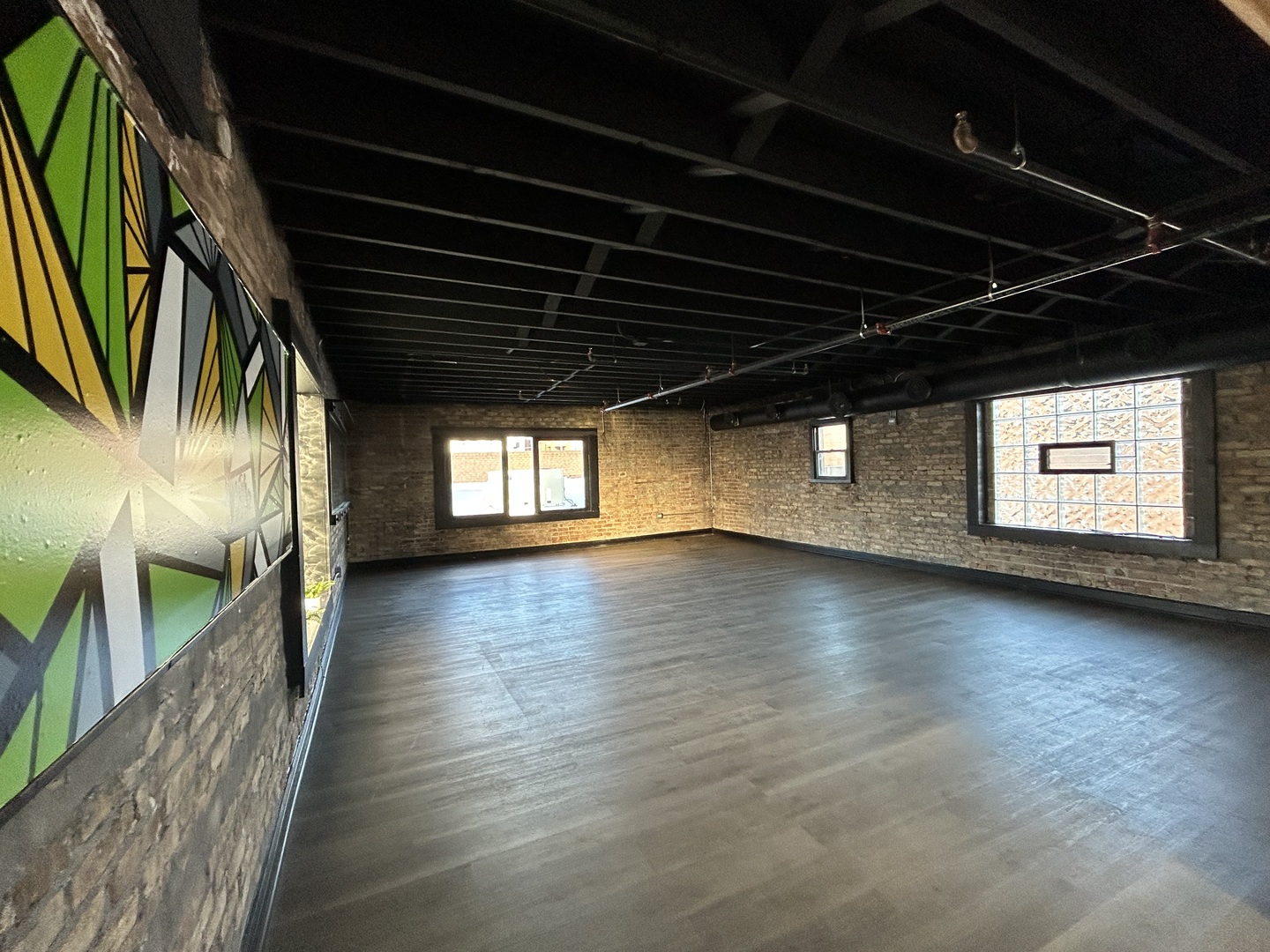 187 N York Street, Elmhurst, IL 60126