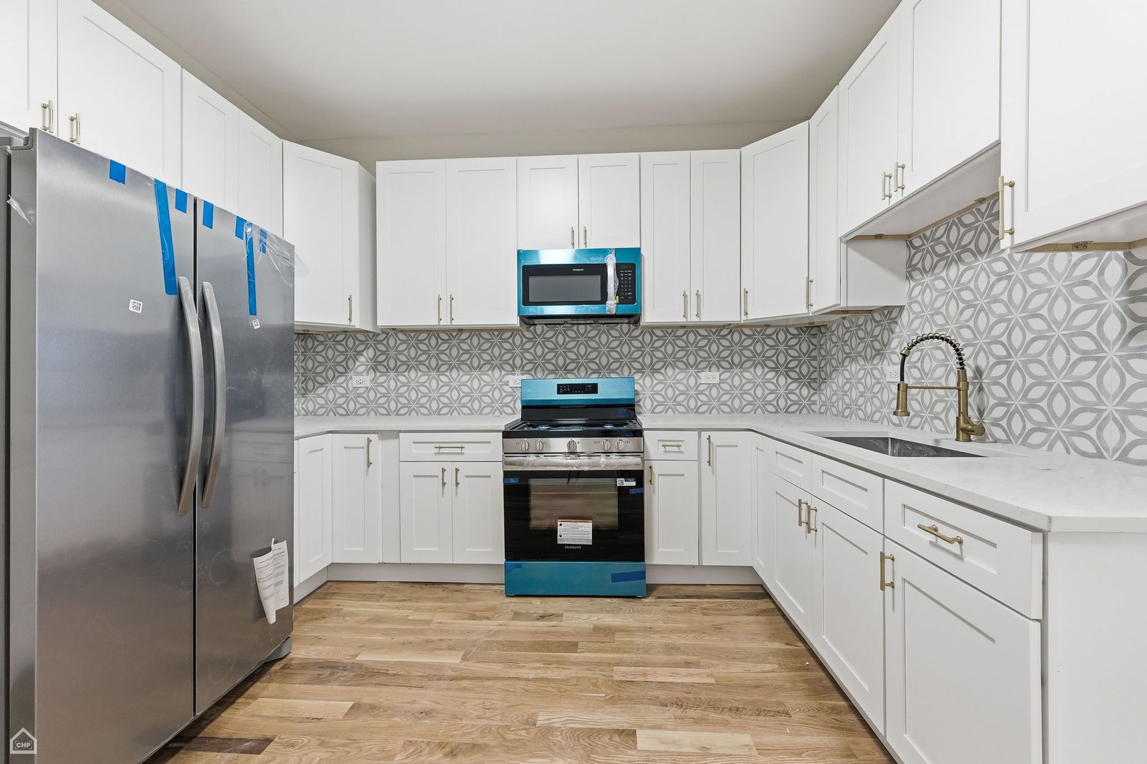 6004 S Carpenter Street, Chicago, IL 60621