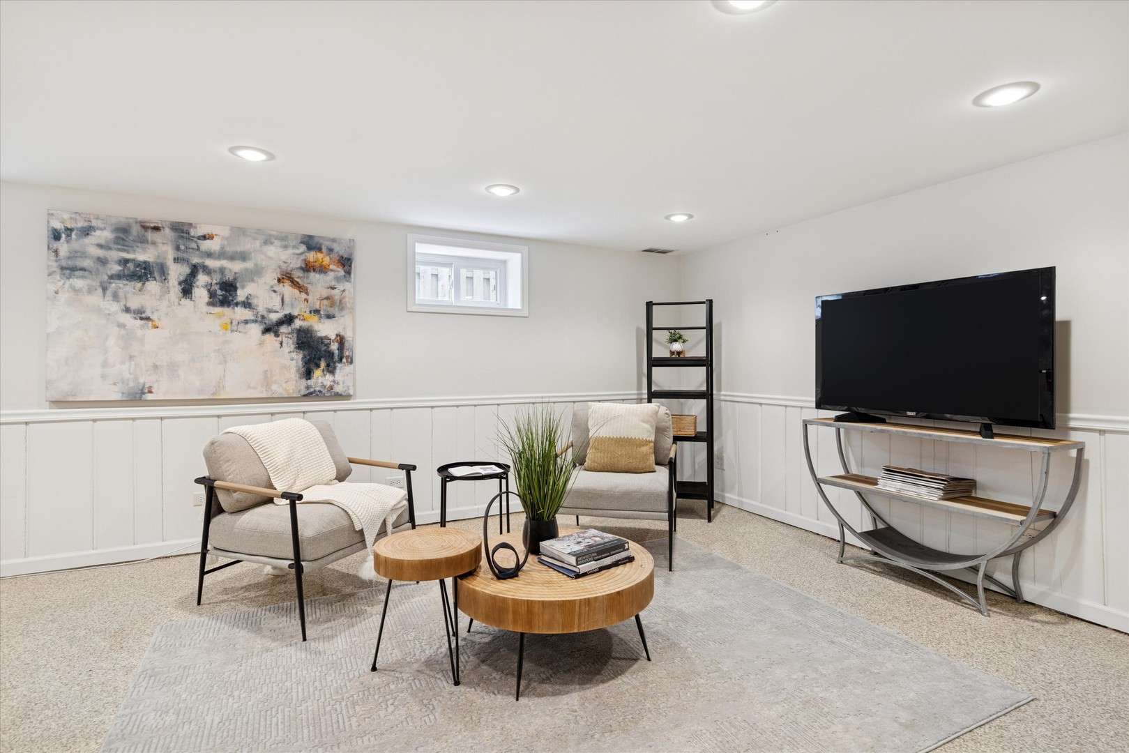 254 W Claremont Street, Elmhurst, IL 60126