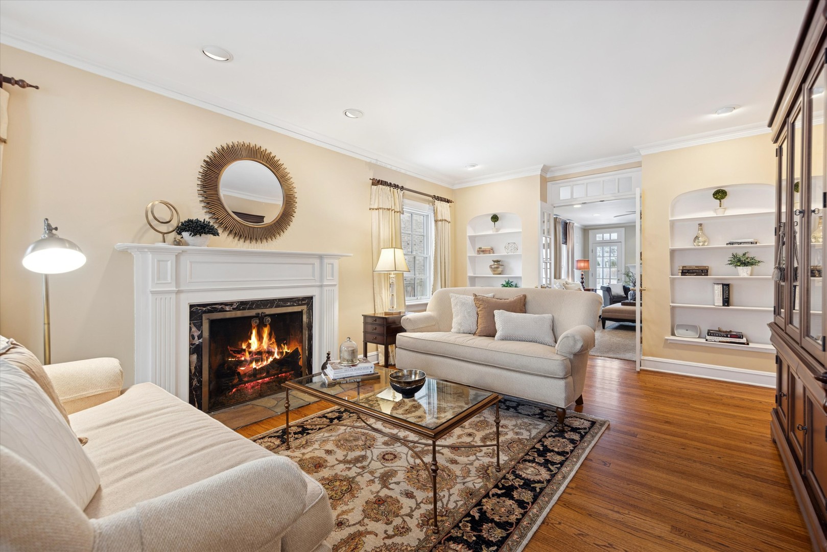 254 W Claremont Street, Elmhurst, IL 60126