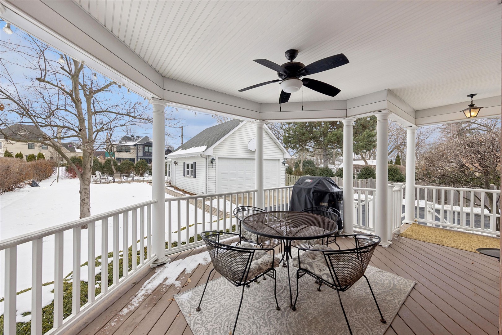 254 W Claremont Street, Elmhurst, IL 60126