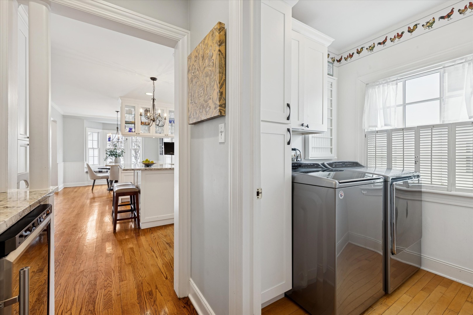 254 W Claremont Street, Elmhurst, IL 60126