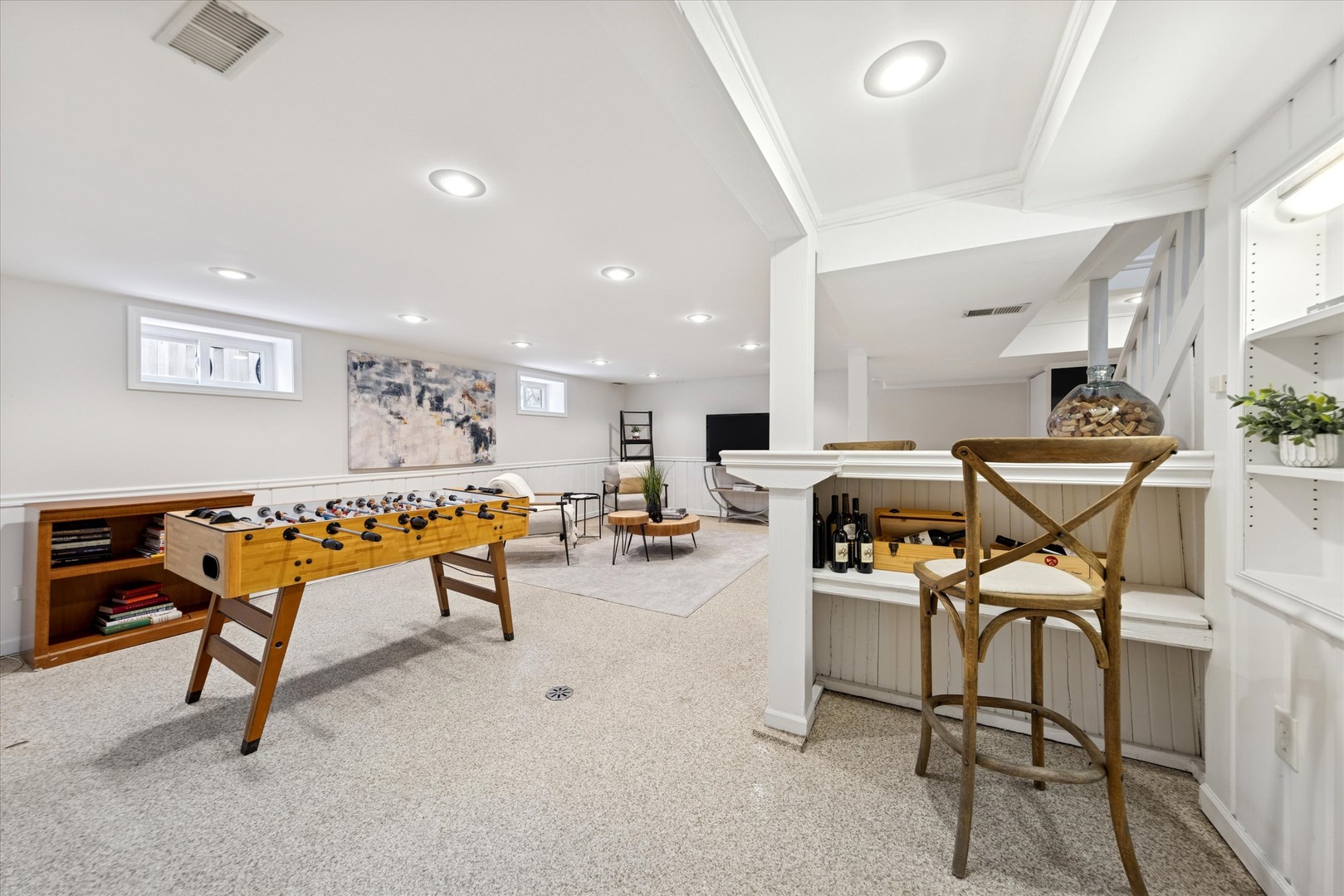 254 W Claremont Street, Elmhurst, IL 60126