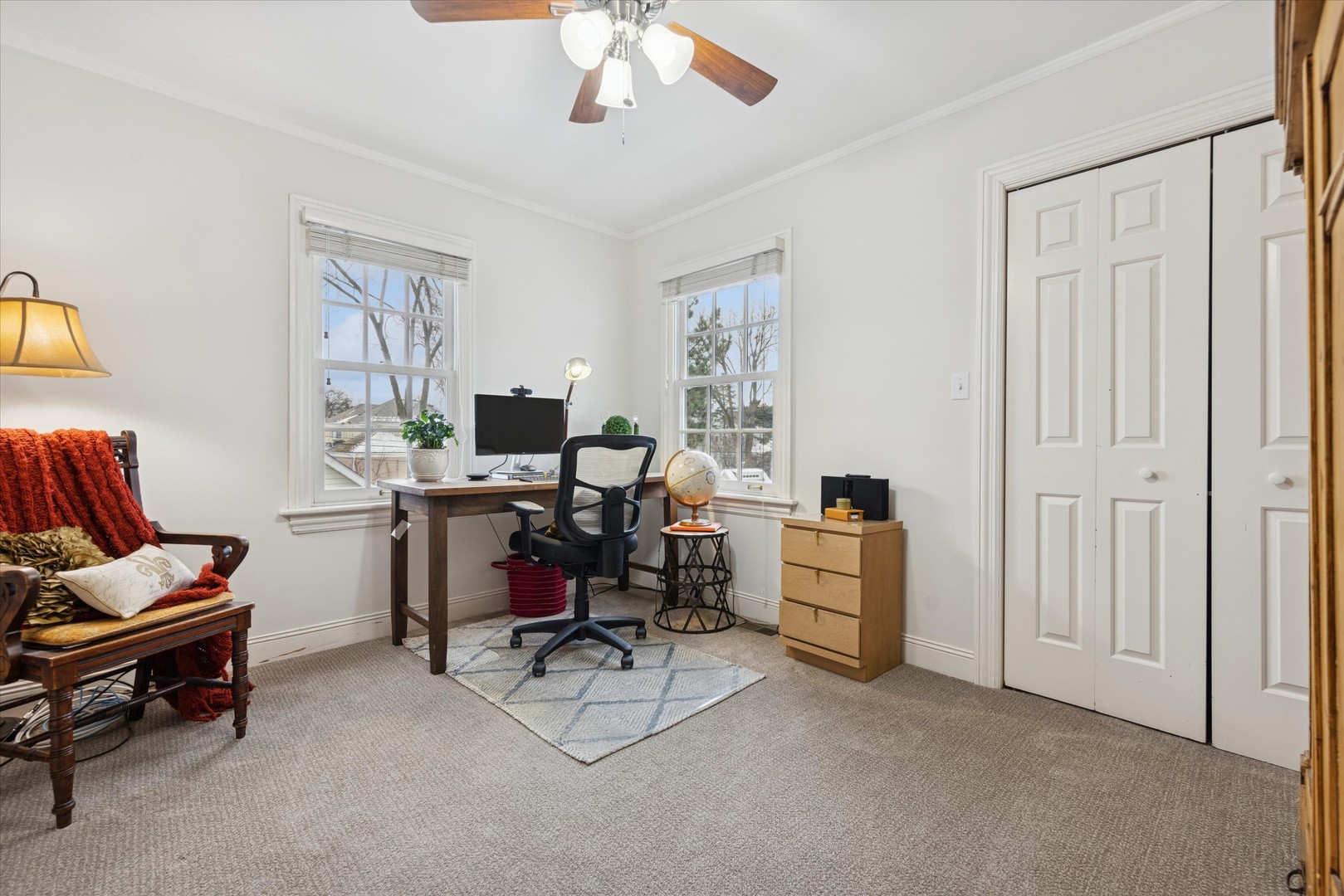 254 W Claremont Street, Elmhurst, IL 60126