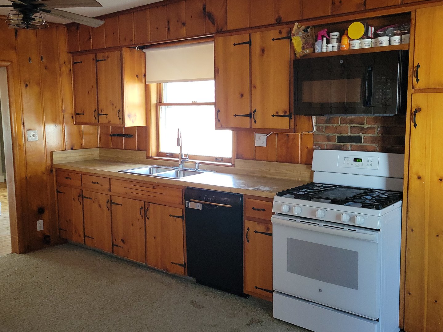 208 N Maple Street, Toluca, IL 61369