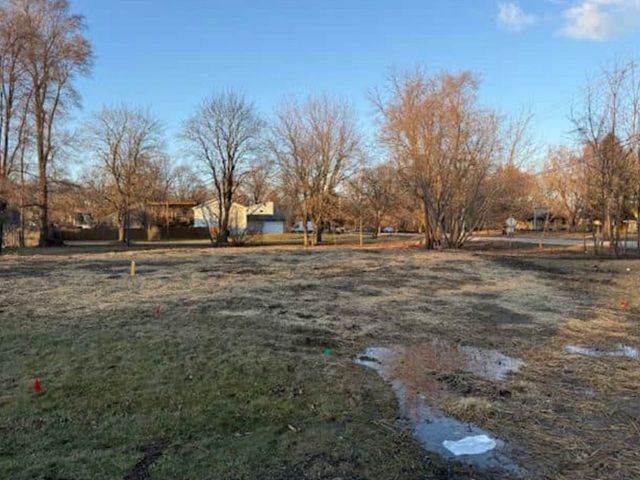 10514 Marc Court, Beach Park, IL 60087