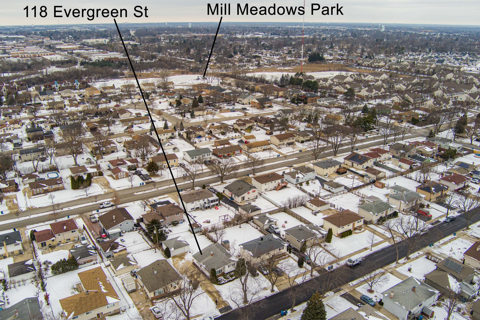 118 S Evergreen Avenue, Addison, IL 60101