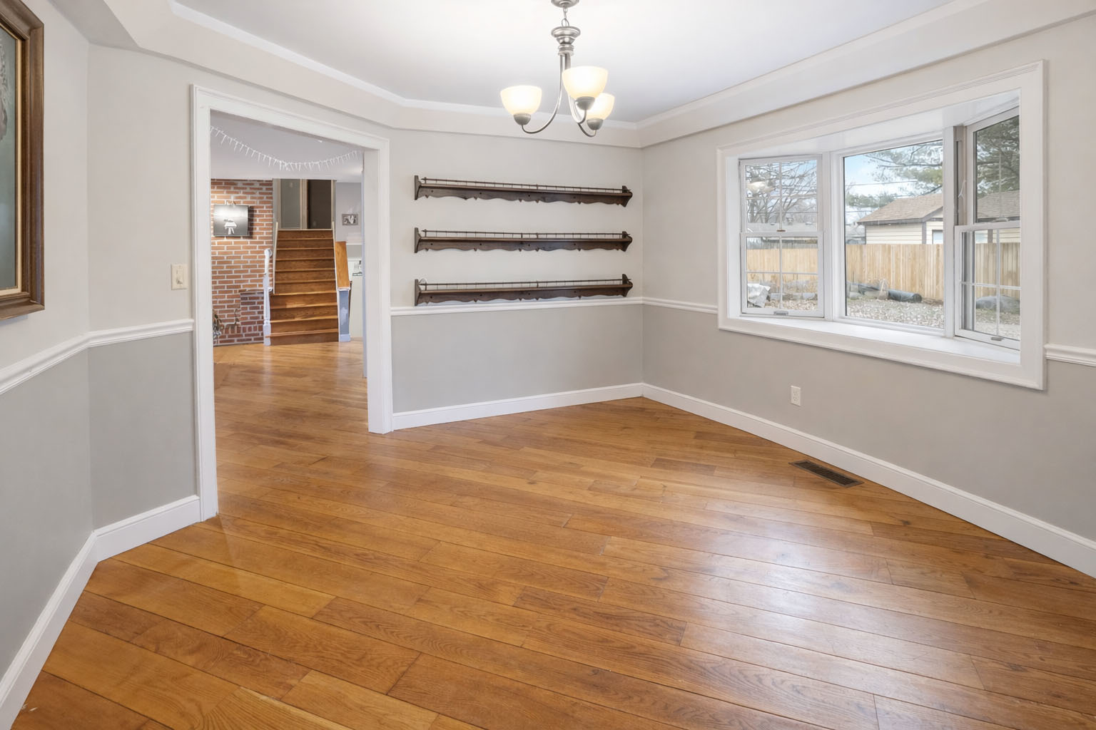 1414 W Northeast Shore Drive, Holiday Hills, IL 60051