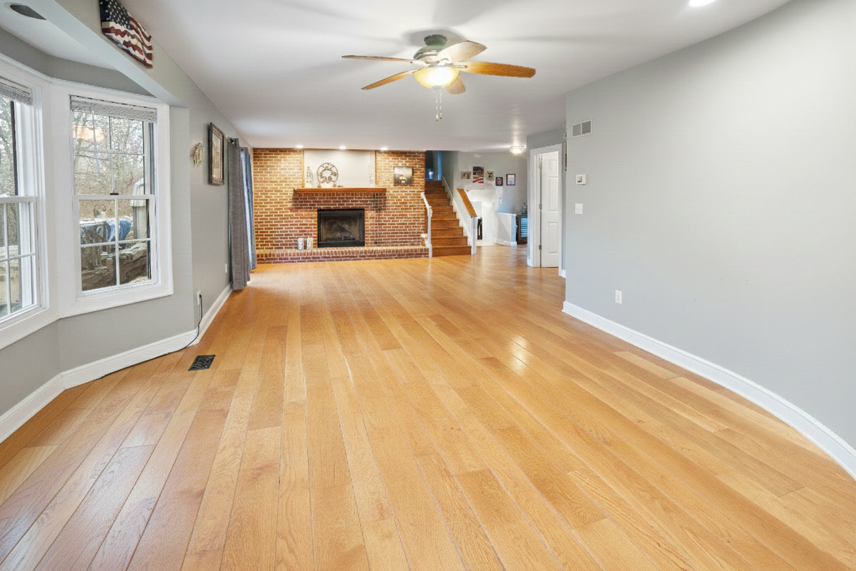 1414 W Northeast Shore Drive, Holiday Hills, IL 60051