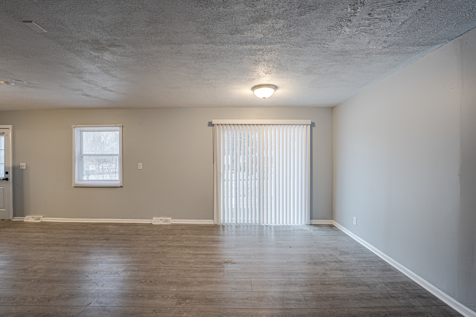 2932 CAMERON Avenue, Rockford, IL 61101