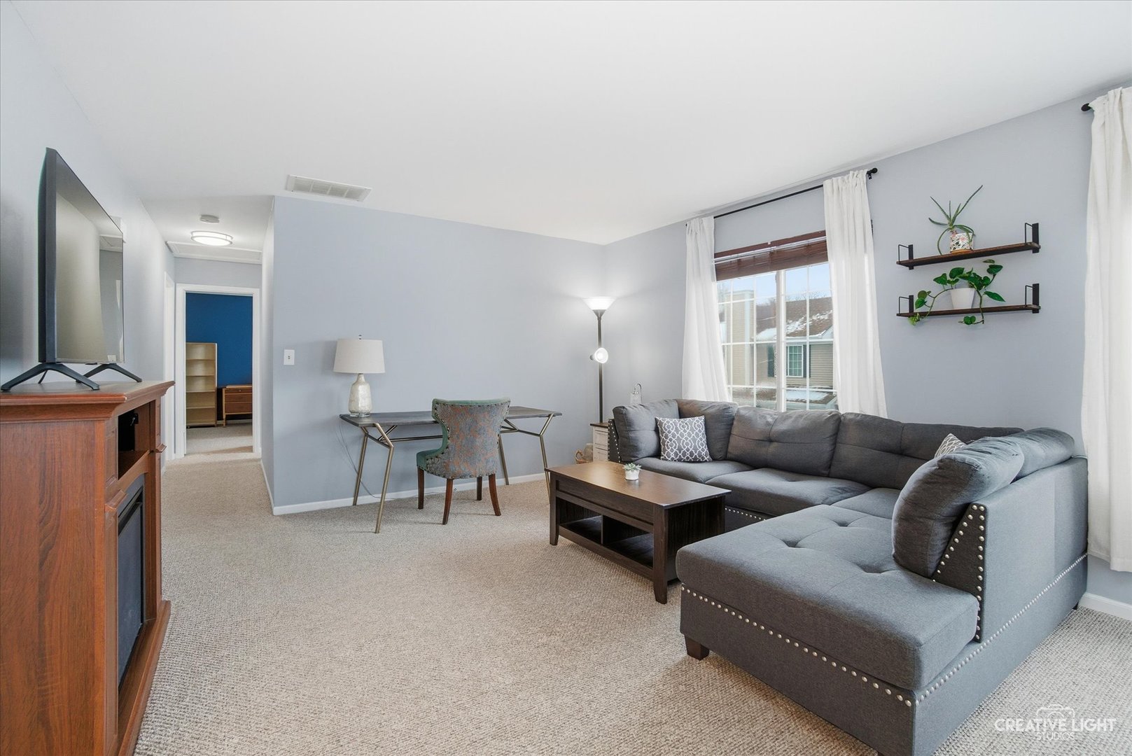 1247 Sandhurst Lane #1247, South Elgin, IL 60177