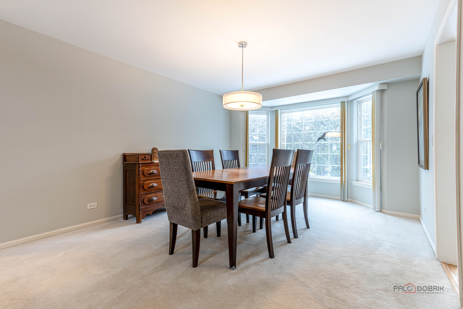 22 Ashford Court, Lincolnshire, IL 60069