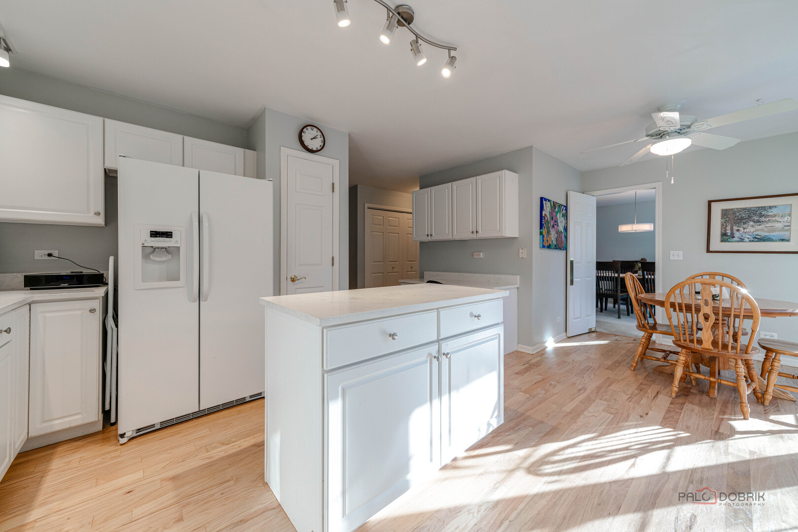 22 Ashford Court, Lincolnshire, IL 60069