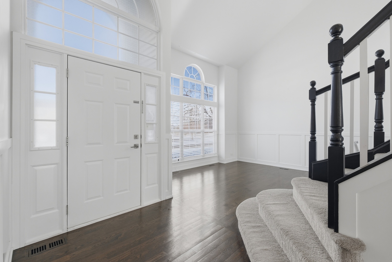 1951 Broadsmore Drive, Algonquin, IL 60102