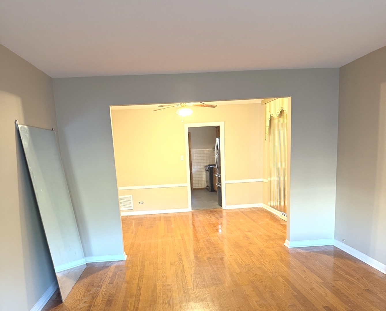 11706 S Artesian Avenue, Chicago, IL 60655