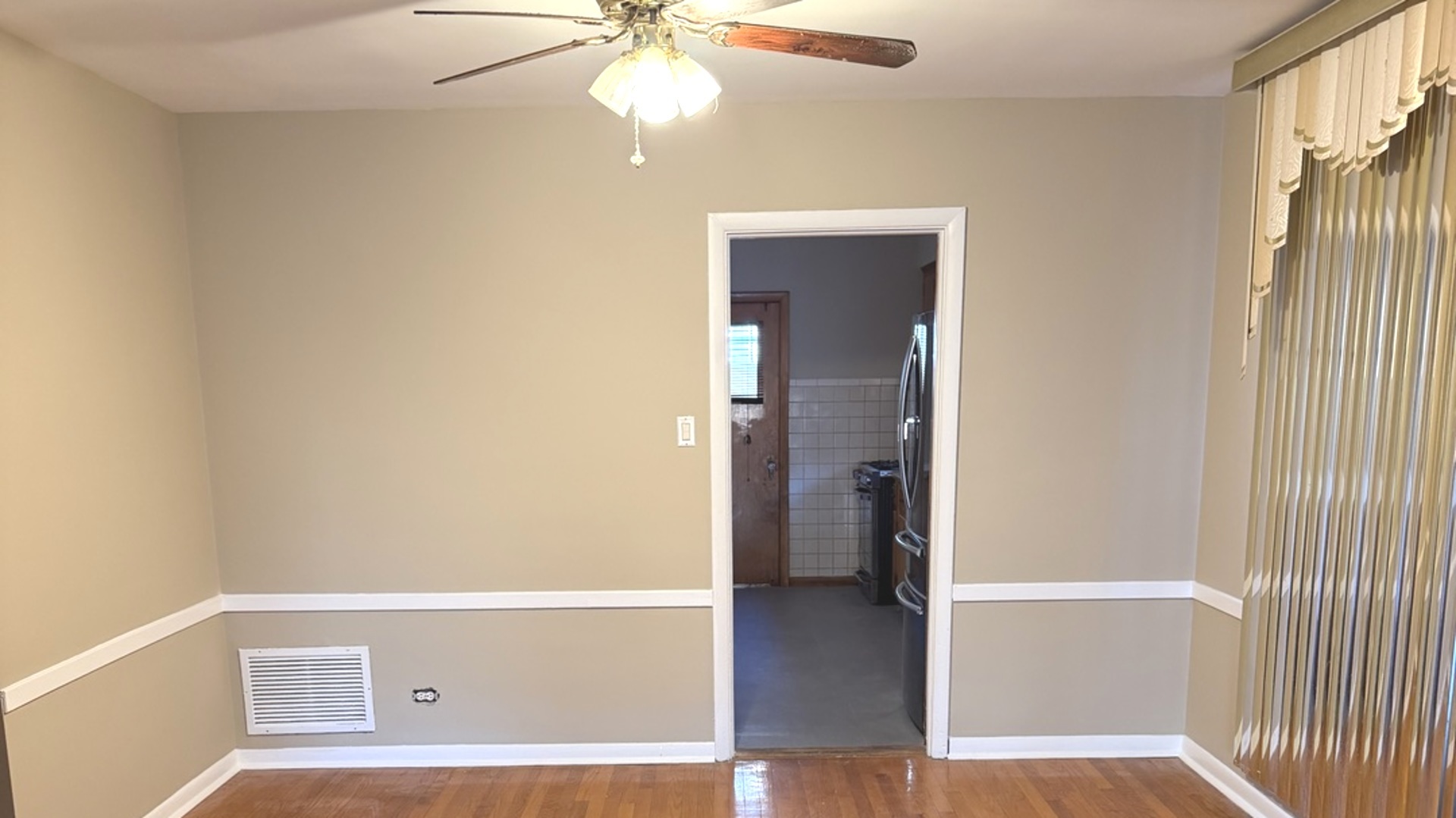 11706 S Artesian Avenue, Chicago, IL 60655