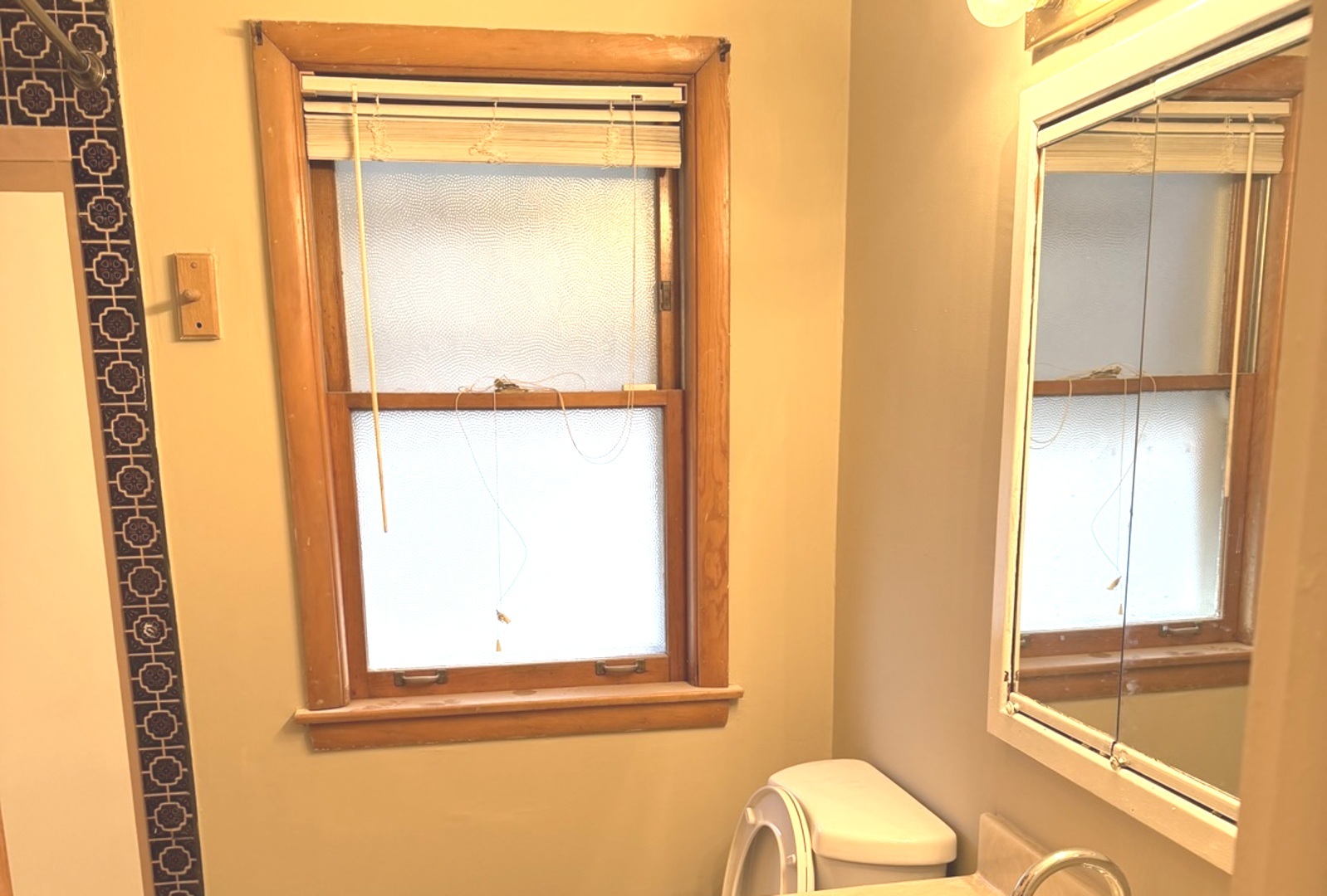 11706 S Artesian Avenue, Chicago, IL 60655