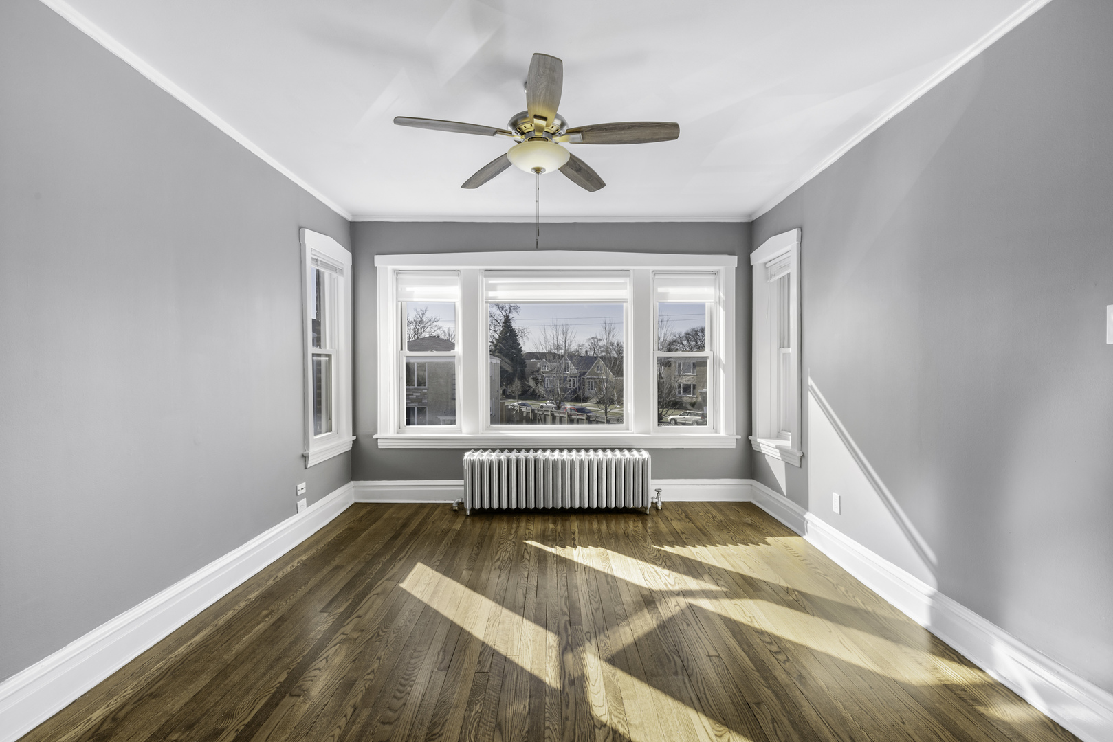 5761 N ELSTON Avenue #2, Chicago, IL 60646