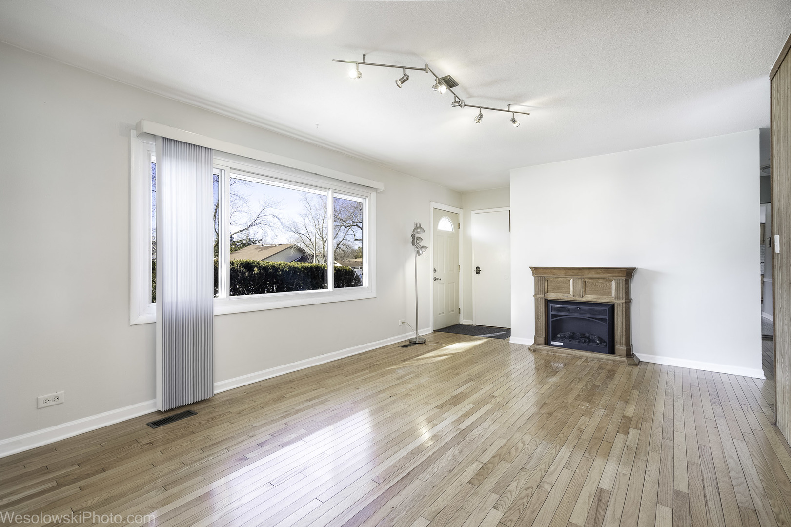 5615 Star Drive, Hanover Park, IL 60133