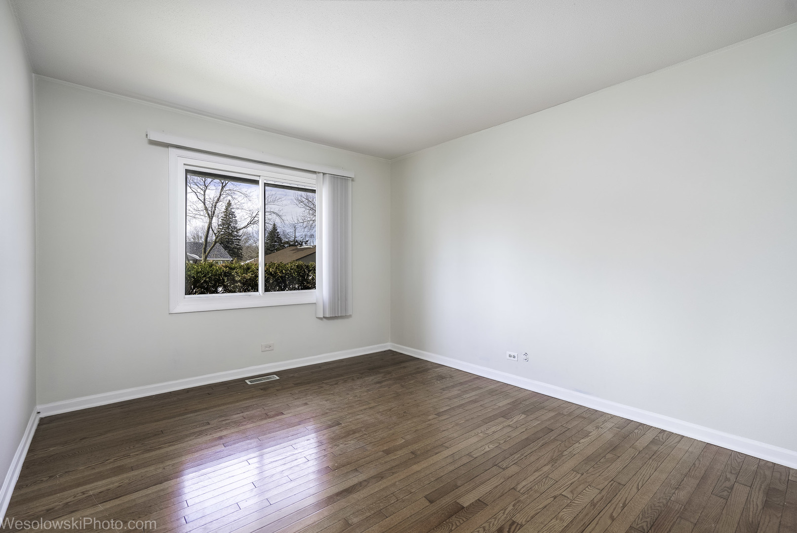 5615 Star Drive, Hanover Park, IL 60133