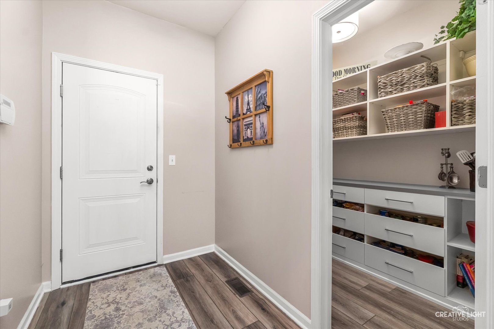 739 Juniper Street, Oswego, IL 60543