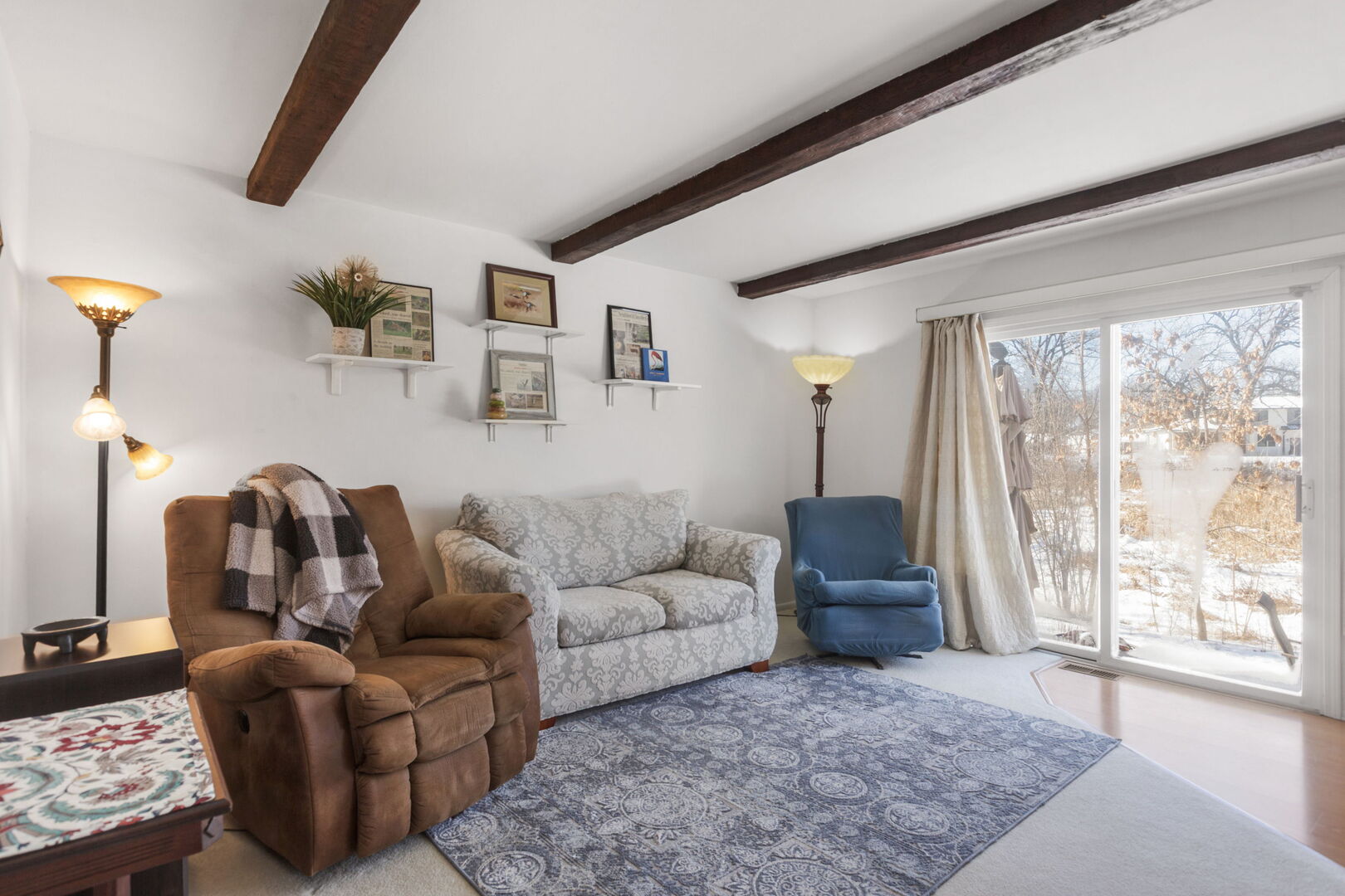 106 Cedar Court, Schaumburg, IL 60193