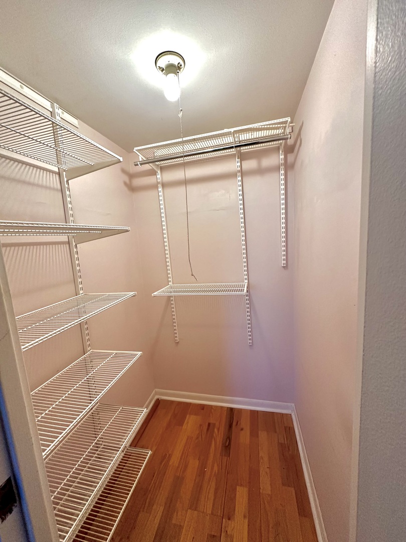 141 N La Grange Road #602, La Grange, IL 60525