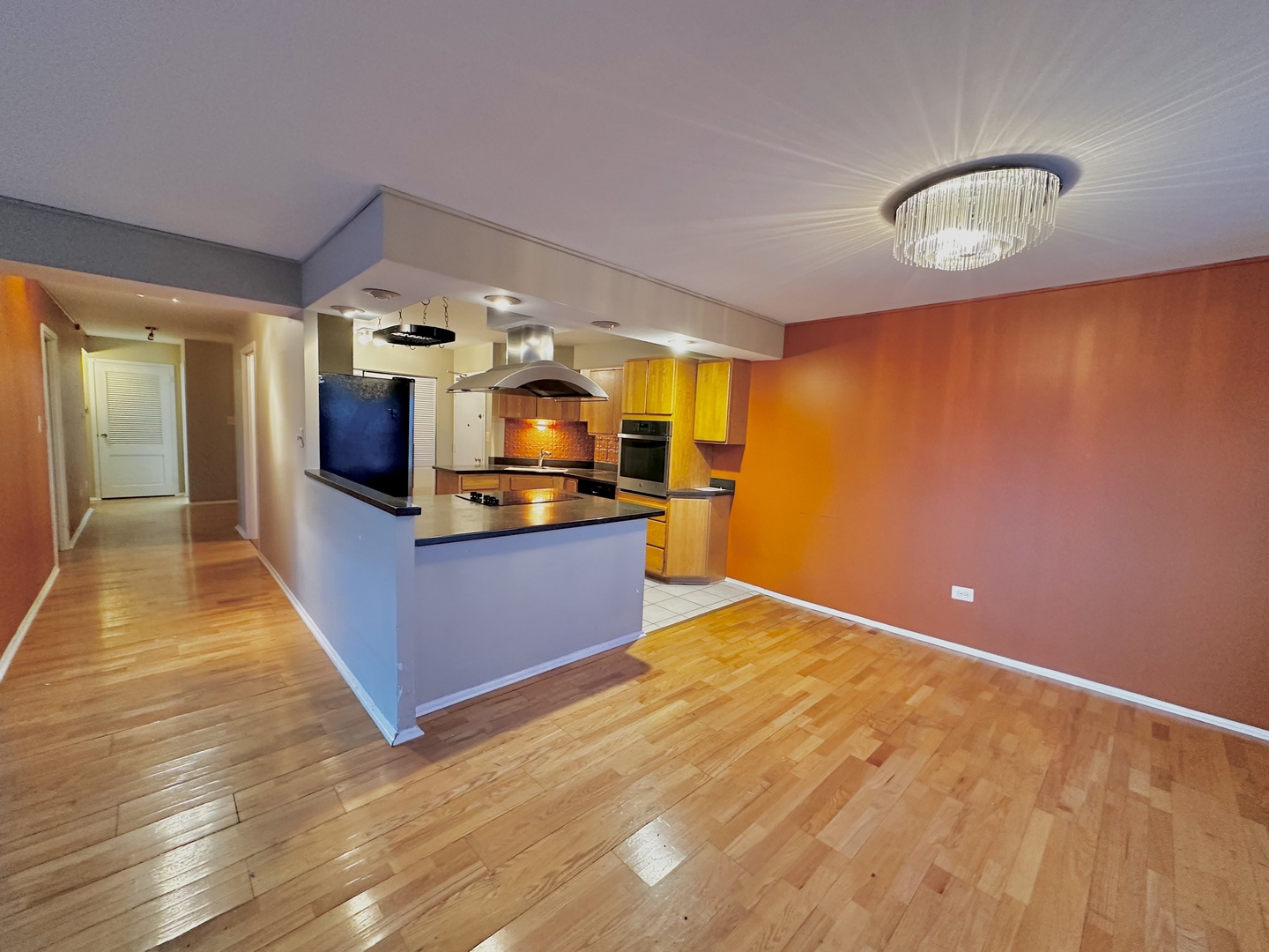 141 N La Grange Road #602, La Grange, IL 60525