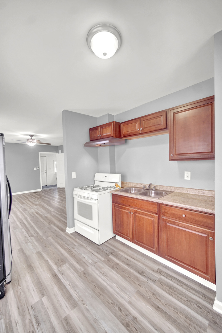 620 Clement Street, Joliet, IL 60435