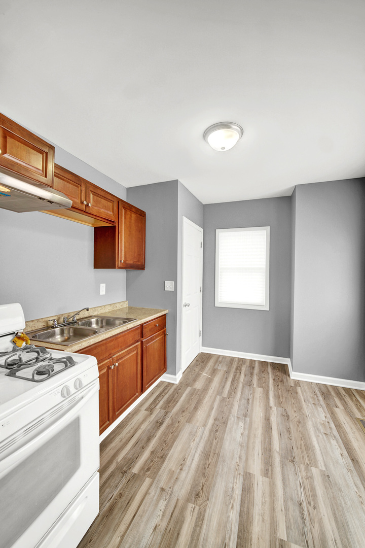 620 Clement Street, Joliet, IL 60435