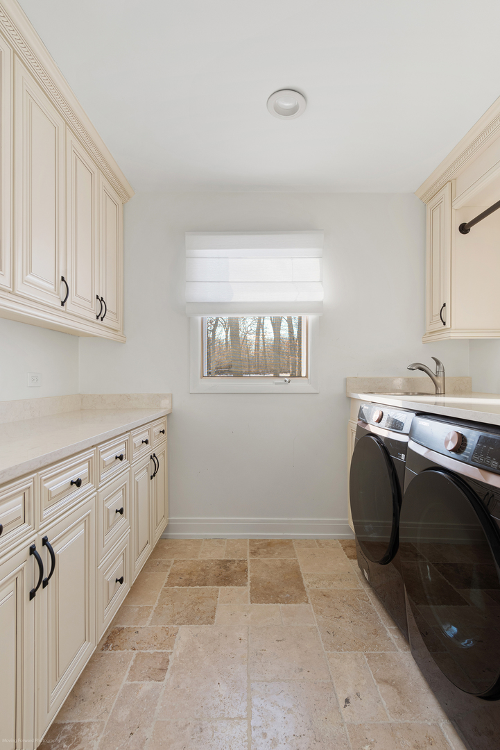 12316 S 82nd Avenue, Palos Park, IL 60464