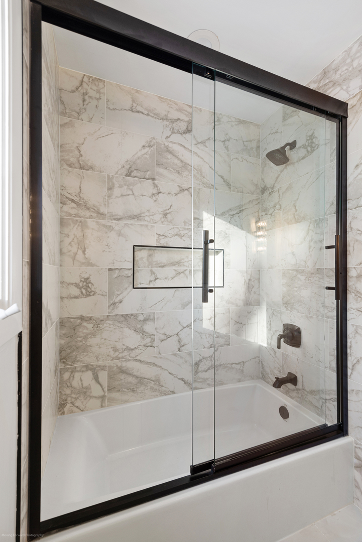 12316 S 82nd Avenue, Palos Park, IL 60464