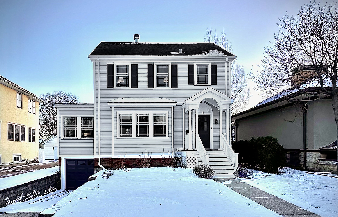 14 Elmwood Avenue, La Grange Park, IL 60526