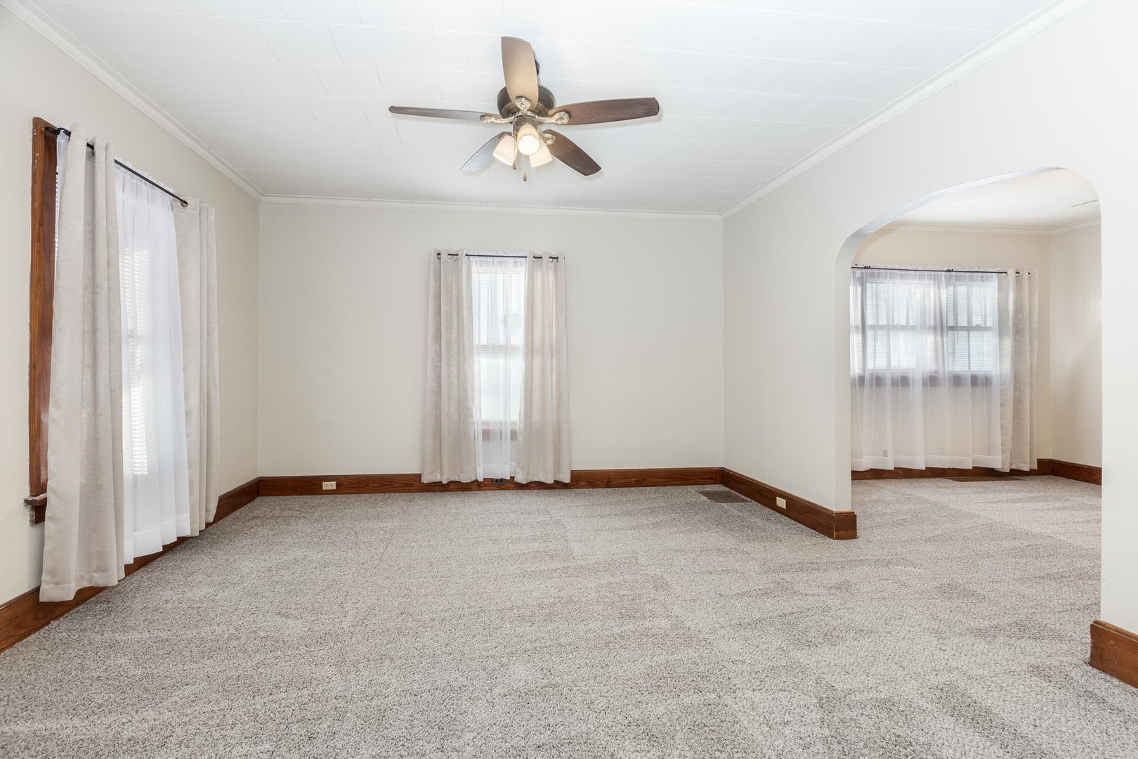 415 N Locust Street, Pontiac, IL 61764