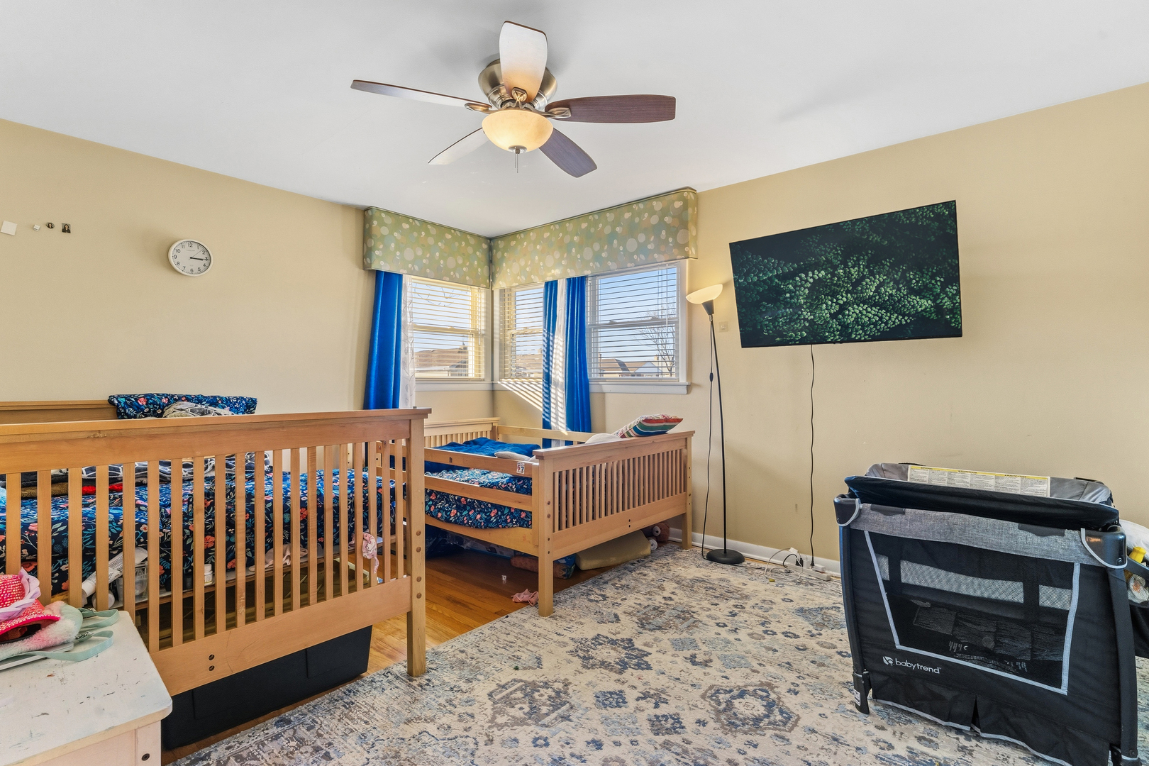 4855 N Sayre Avenue, Chicago, IL 60656