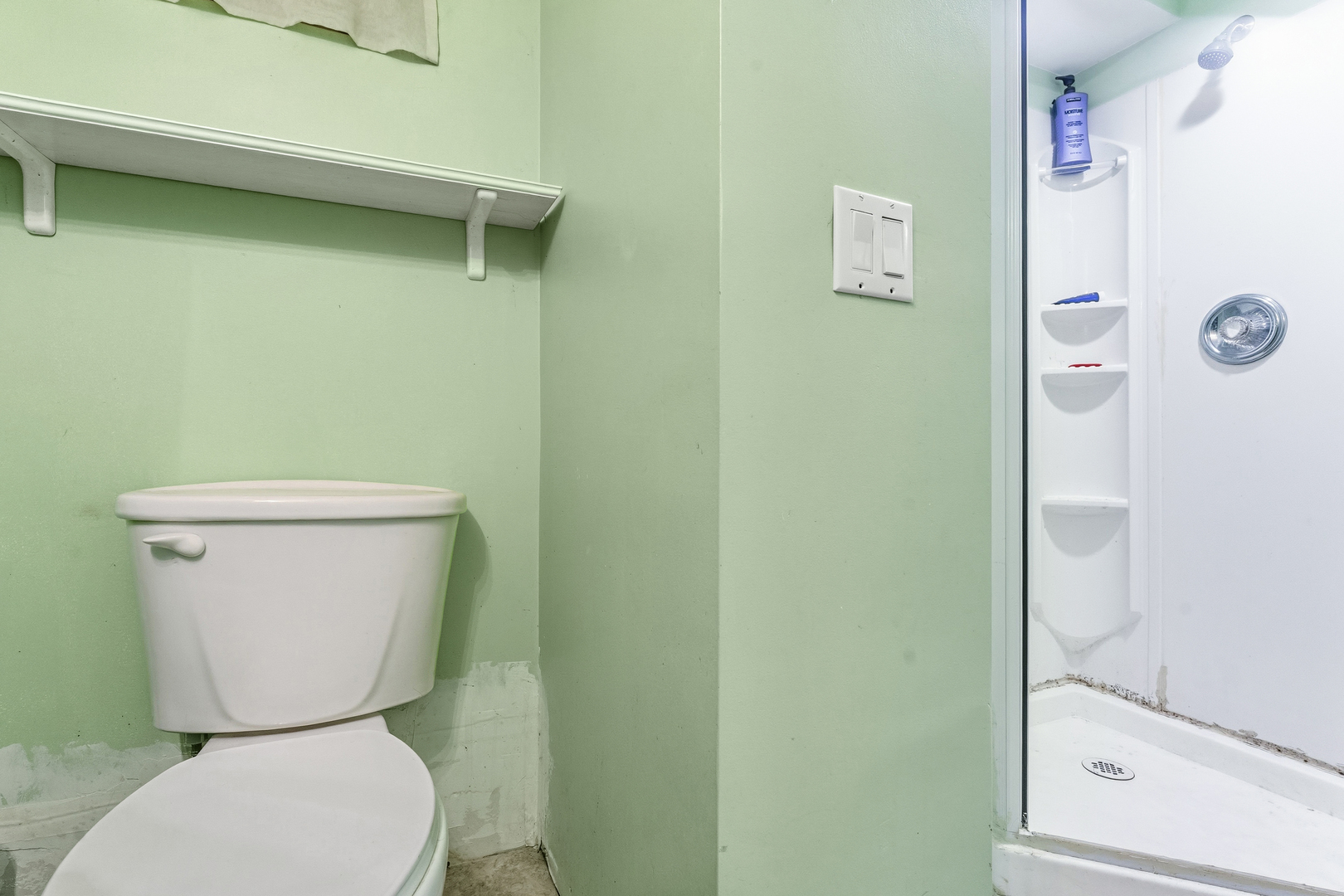 4855 N Sayre Avenue, Chicago, IL 60656