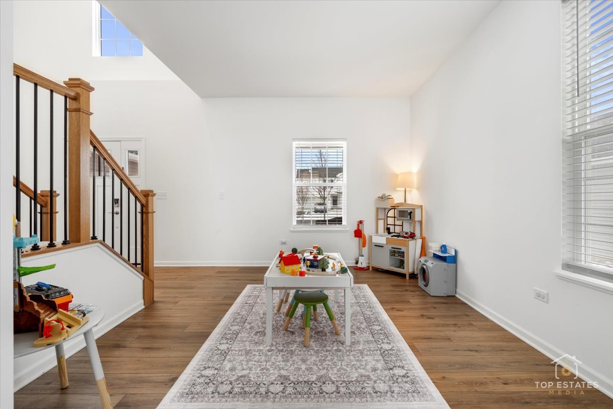 1457 Collins Drive, Elburn, IL 60119