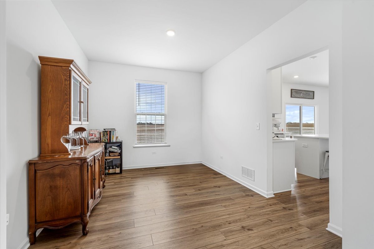 1457 Collins Drive, Elburn, IL 60119