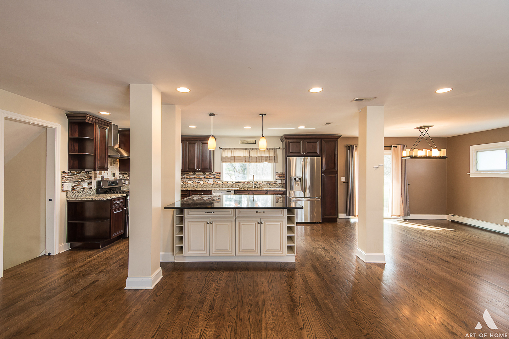 106 Sharon Drive, Sleepy Hollow, IL 60118