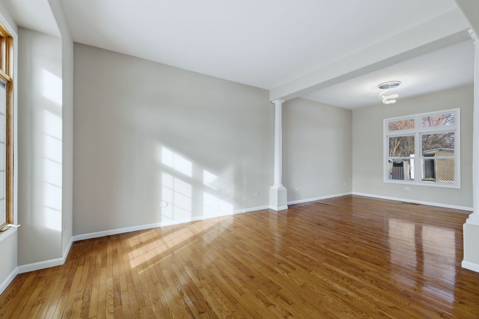 1305 Campbell Street, Joliet, IL 60435