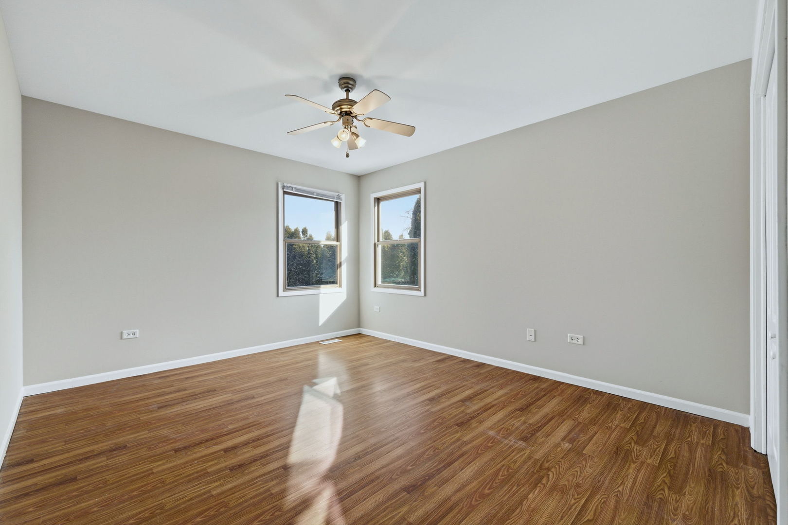 1305 Campbell Street, Joliet, IL 60435