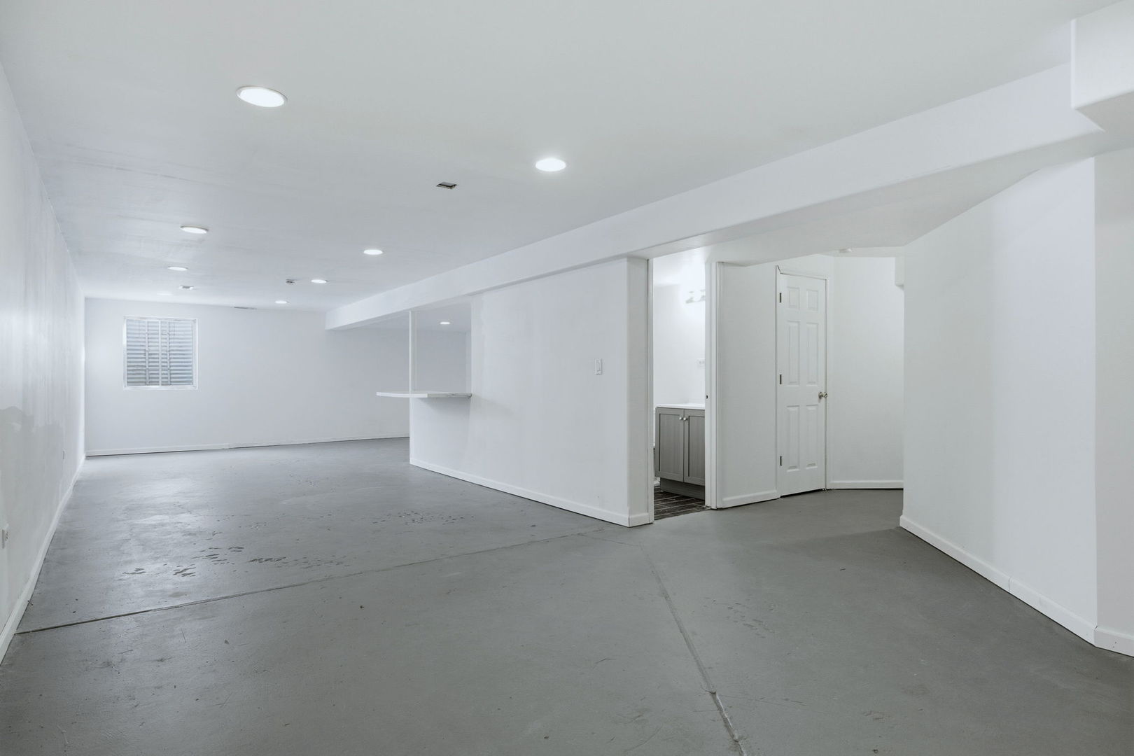 1305 Campbell Street, Joliet, IL 60435