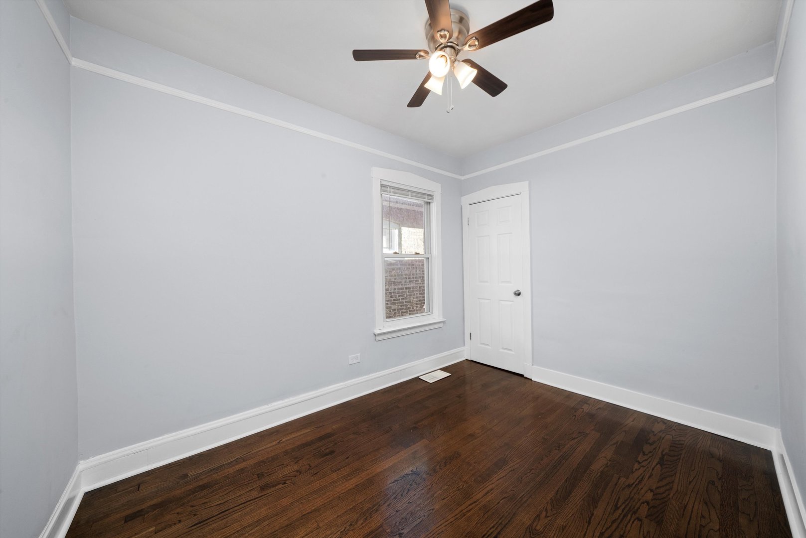 6424 S Washtenaw Avenue, Chicago, IL 60629