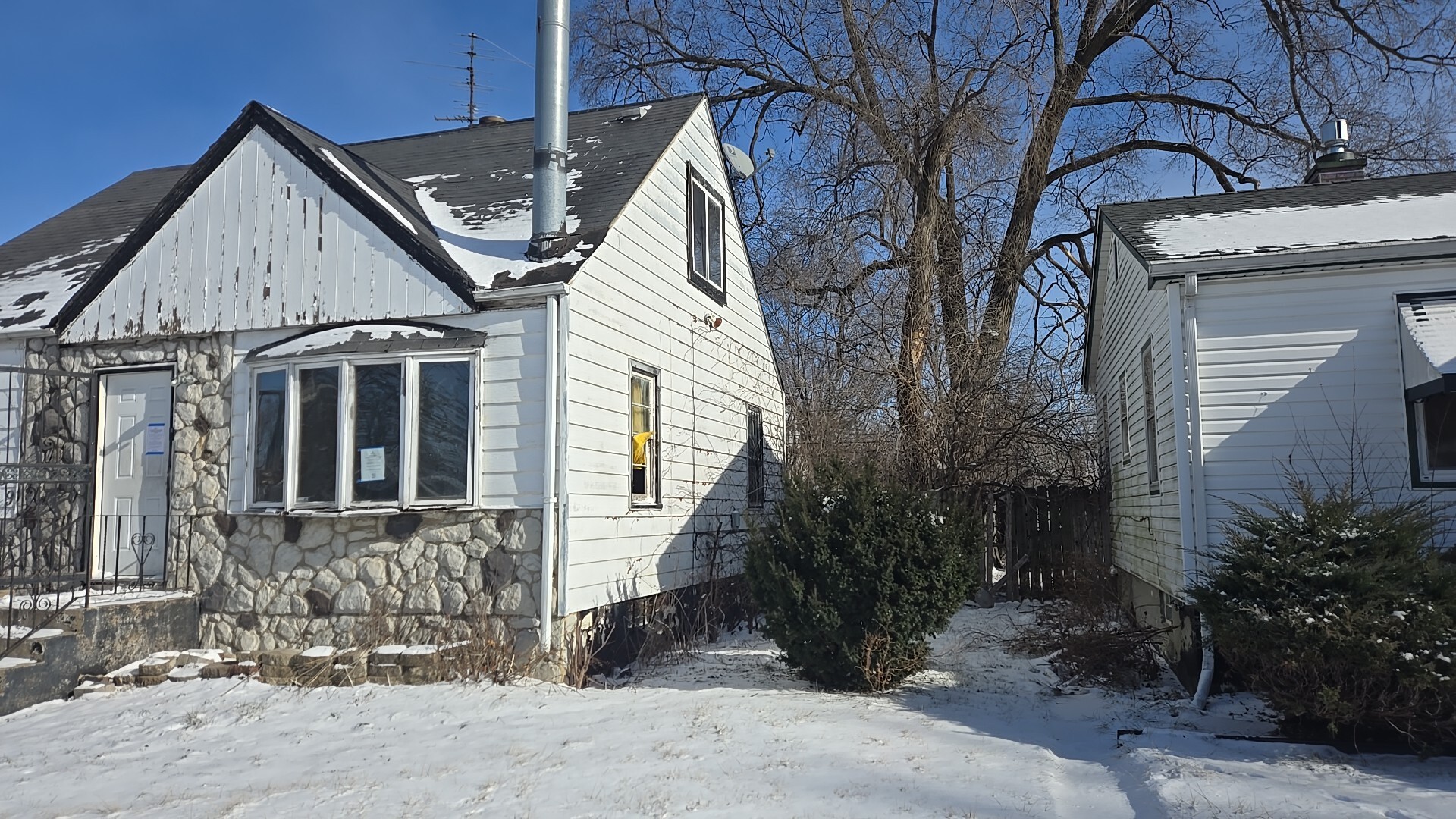 14609 Lexington Avenue, Harvey, IL 60426