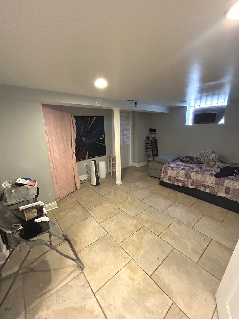 3925 Adams Street, Bellwood, IL 60104