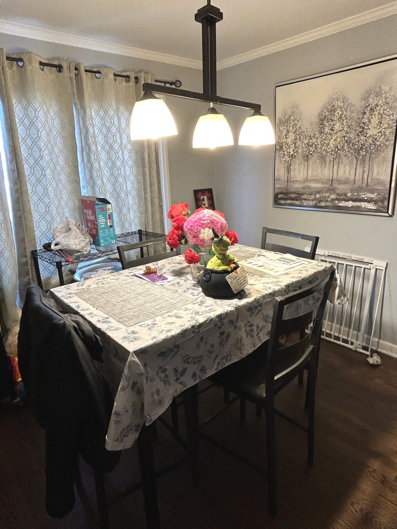 3925 Adams Street, Bellwood, IL 60104