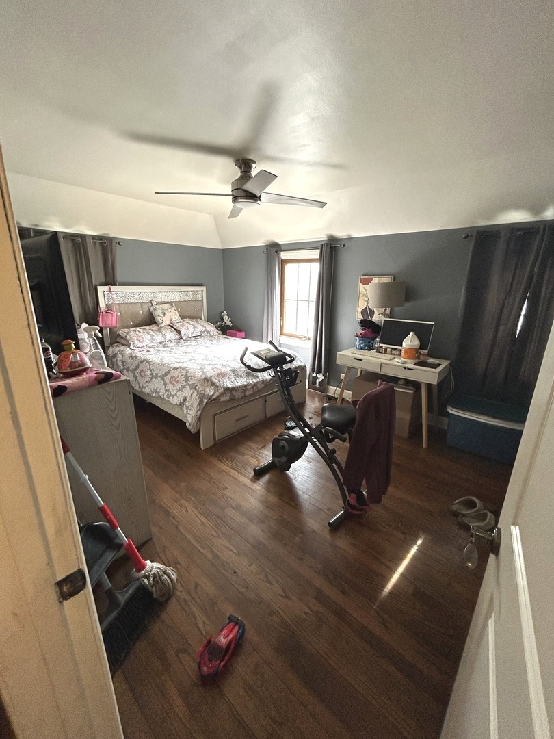 3925 Adams Street, Bellwood, IL 60104